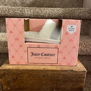 Juicy Couture White Slippers